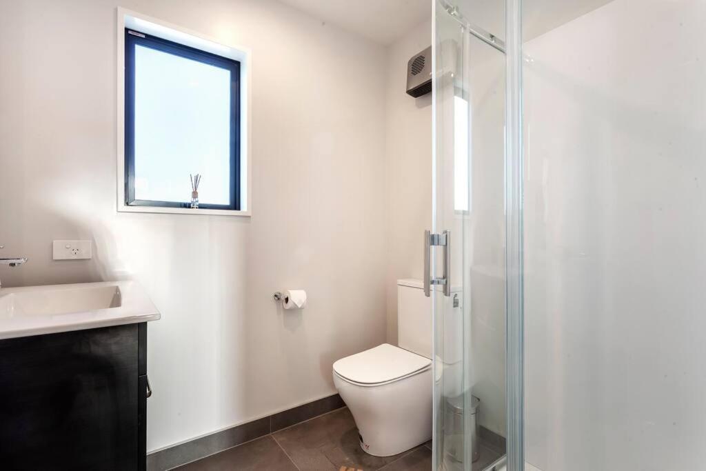 Apartamento Stylish Townhouse With Hot Tub Christchurch Exterior foto